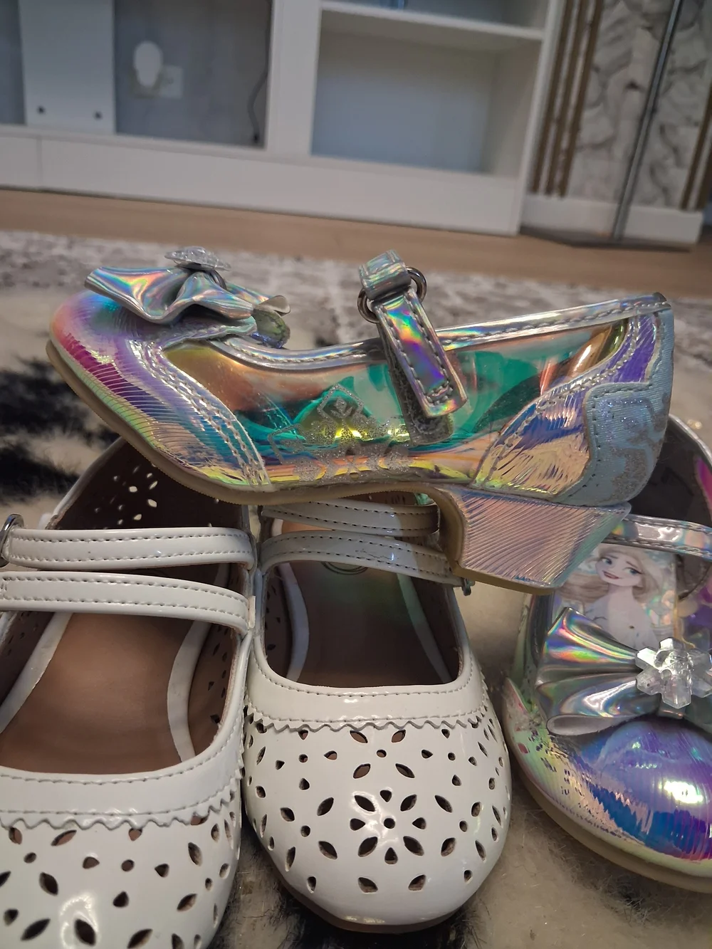 wonder nation White Mary Jane Flats & Iridescent Frozen Holographic Dress Shoes